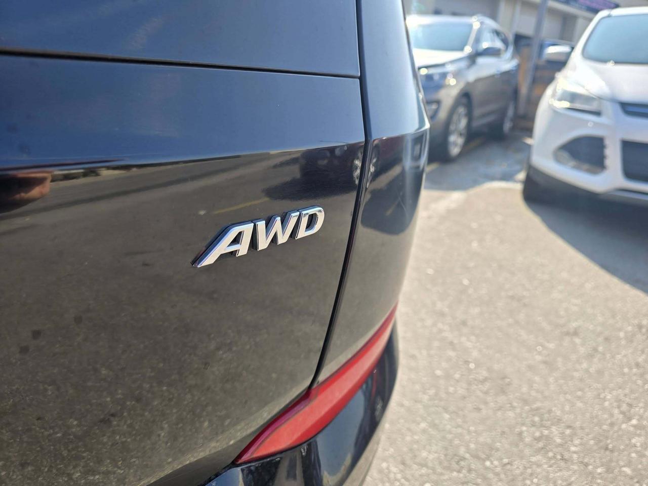 2016 Hyundai Tucson AWD 4DR 2.0L PREMIUM Photo