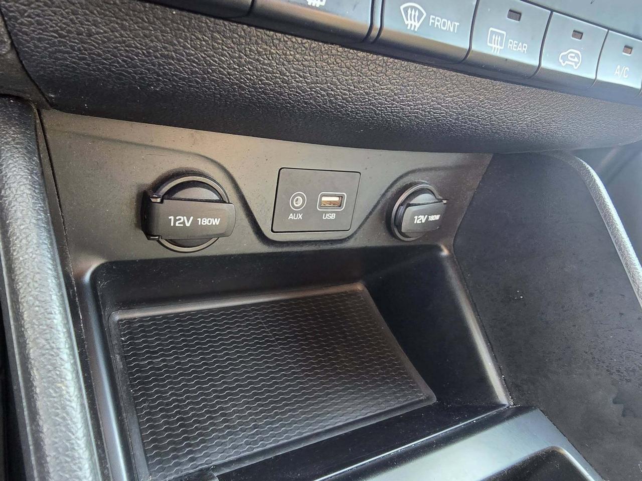 2016 Hyundai Tucson AWD 4DR 2.0L PREMIUM Photo