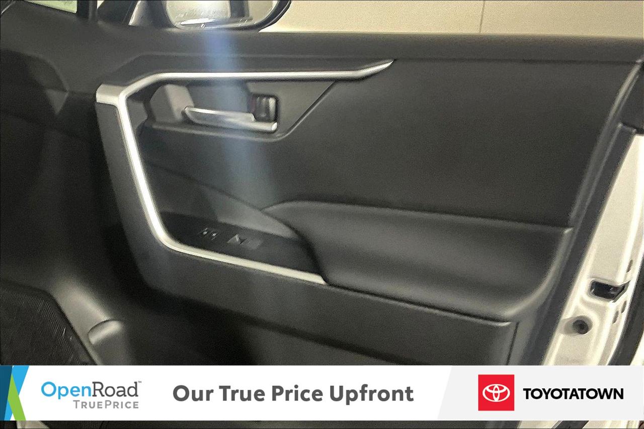 2024 Toyota RAV4 Hybrid XLE WOODLAND! CERTIFIED PRE OWNED! ACCIDENT FREE! Photo