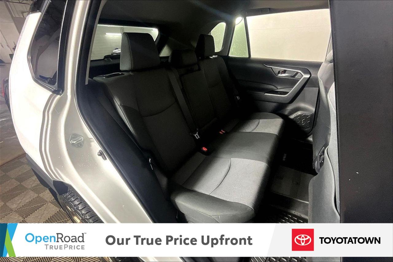 2024 Toyota RAV4 Hybrid XLE WOODLAND! CERTIFIED PRE OWNED! ACCIDENT FREE! Photo