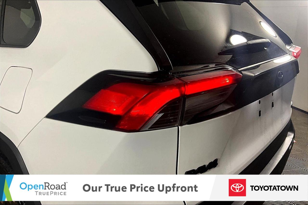 2024 Toyota RAV4 Hybrid XLE WOODLAND! CERTIFIED PRE OWNED! ACCIDENT FREE! Photo