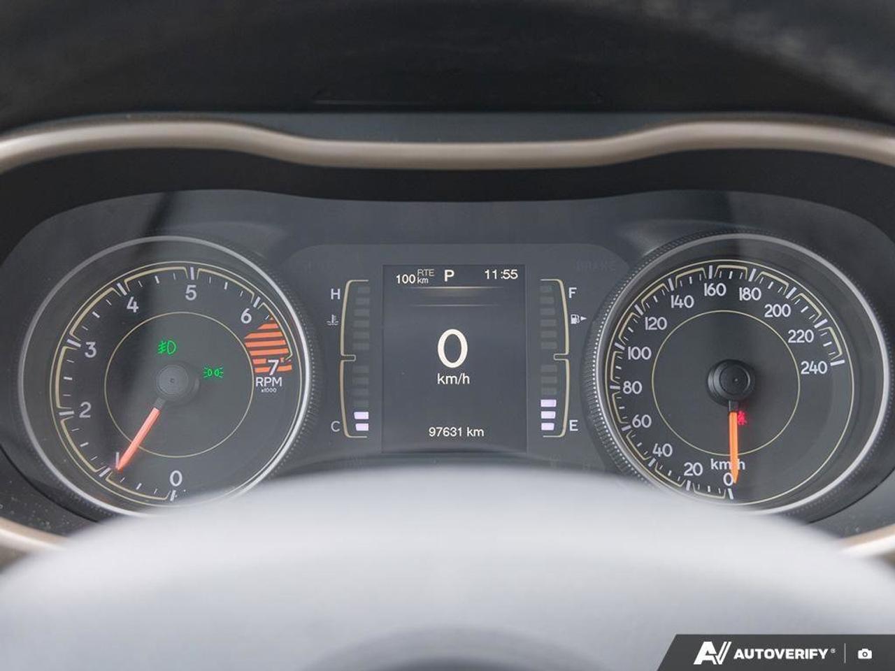 2018 Jeep Cherokee LatitudeLATITUDE, 2.4L 4-CYLINDER, FWD, CLOTH, AST Photo
