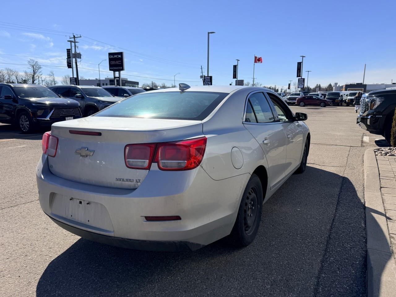 2016 Chevrolet Malibu 4DR SDN LT Photo