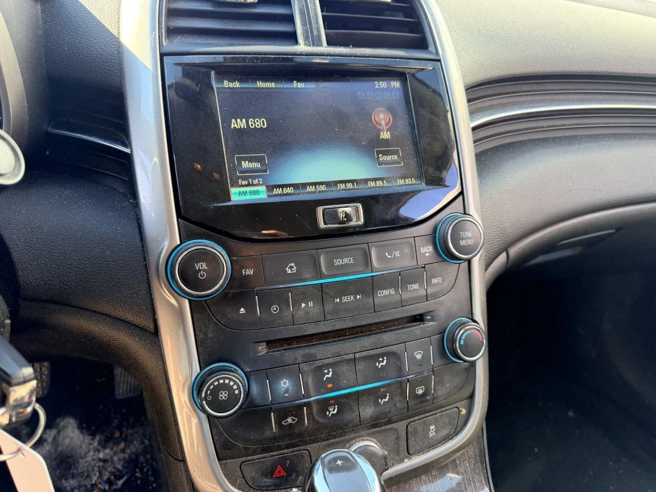 2016 Chevrolet Malibu 4DR SDN LT Photo