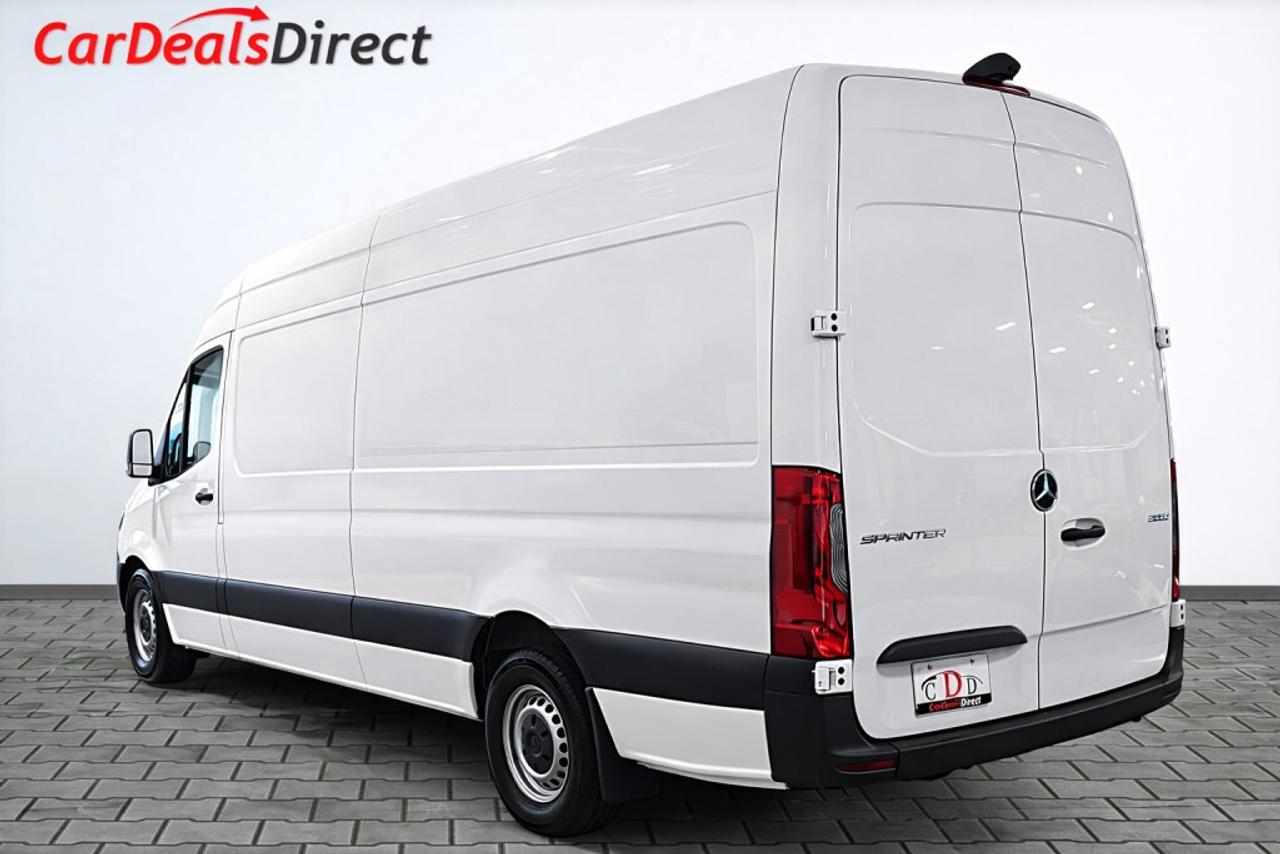 2023 Mercedes-Benz Sprinter Cargo Van 2500 High Roof  LWB  170/Back Up Cam/ Service Reco Photo4