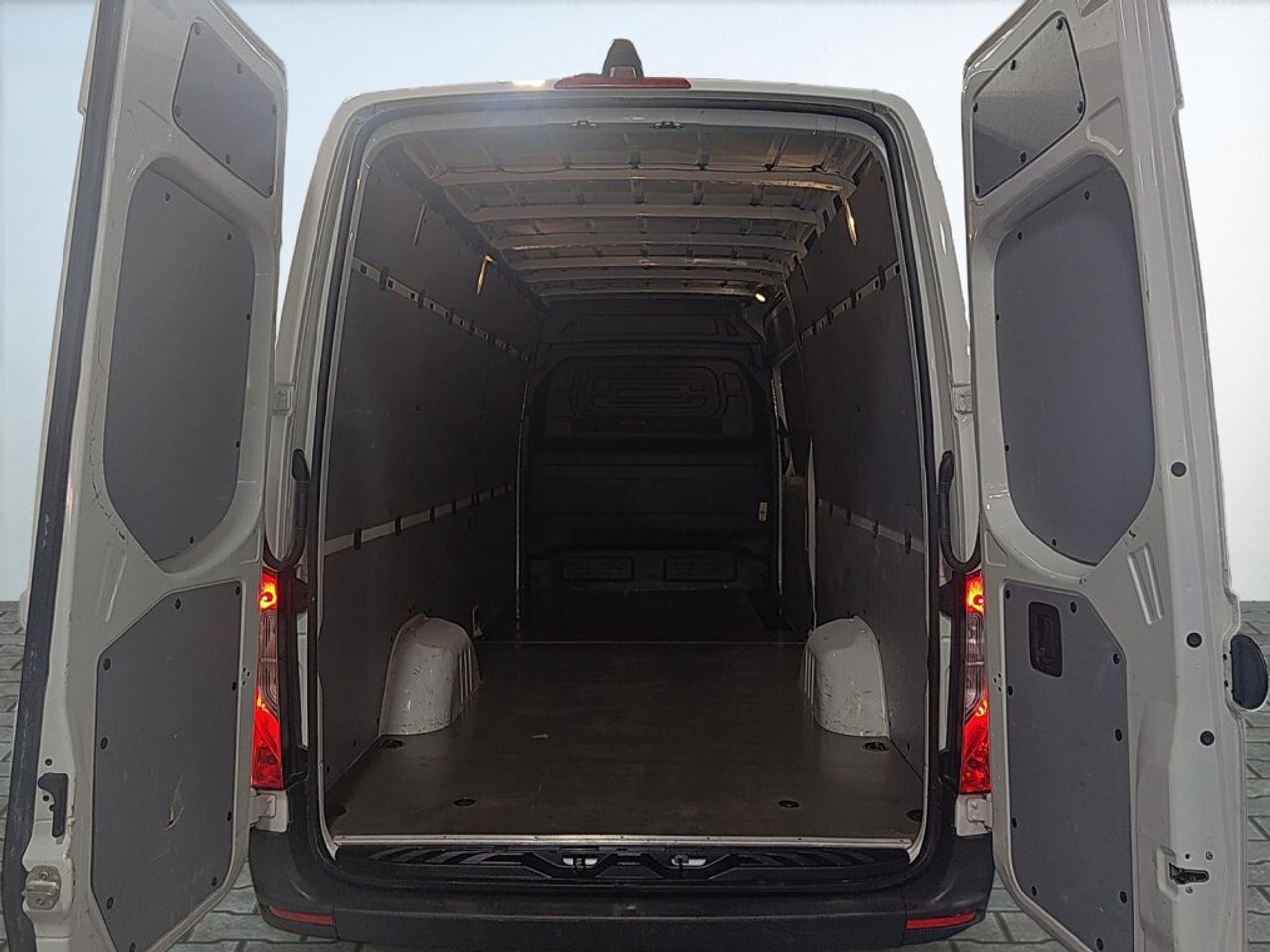 2023 Mercedes-Benz Sprinter Cargo Van 2500 High Roof  LWB  170/Back Up Cam/ Service Reco Photo