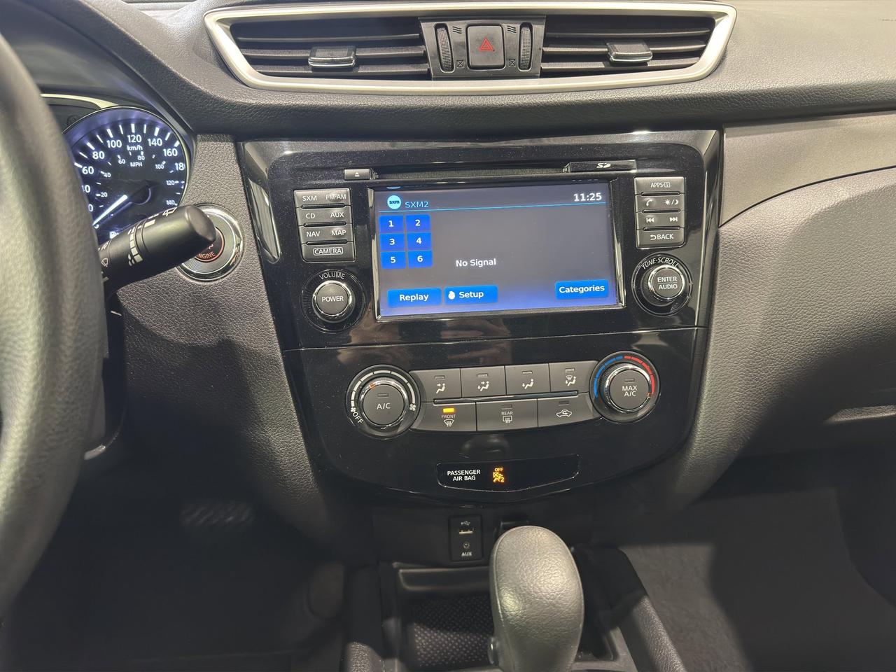 2016 Nissan Rogue SV | Reverse Cam | Heated Seats Photo