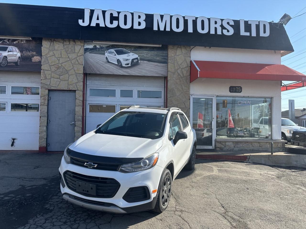 2018 Chevrolet Trax AWD 4dr LT Photo0
