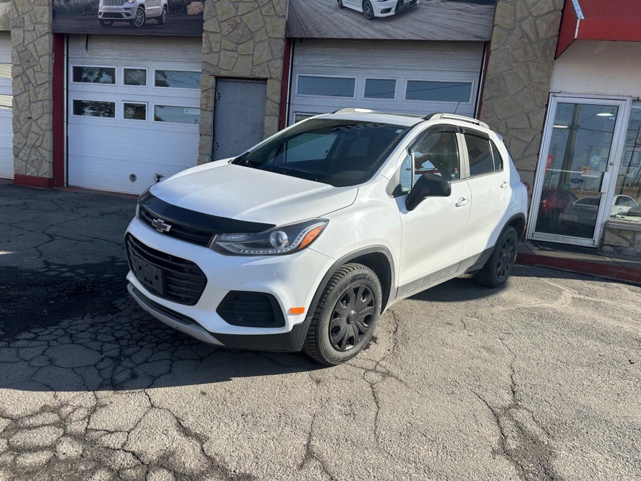 2018 Chevrolet Trax AWD 4dr LT Photo