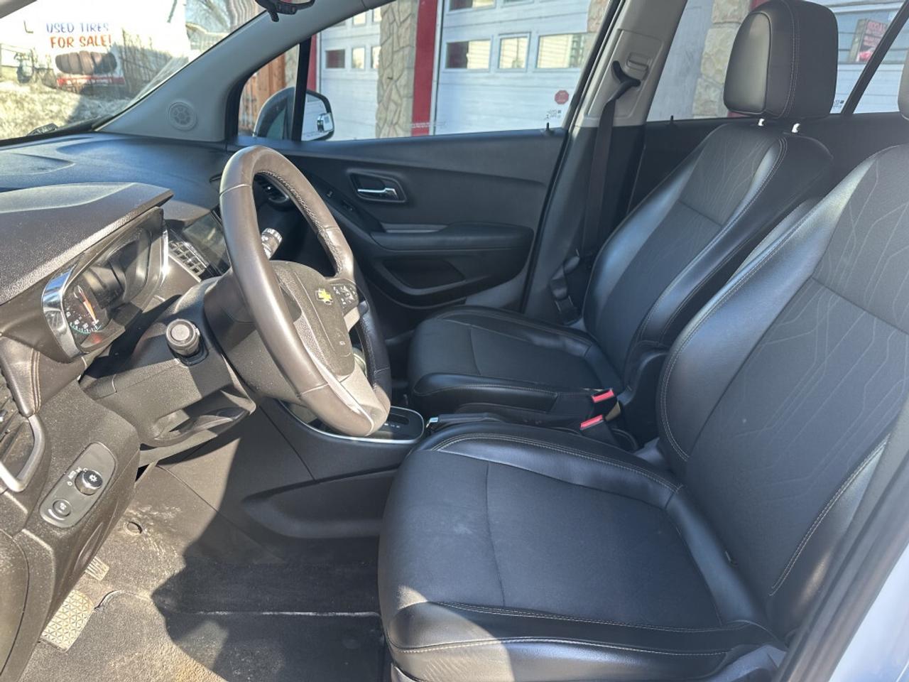 2018 Chevrolet Trax AWD 4dr LT Photo