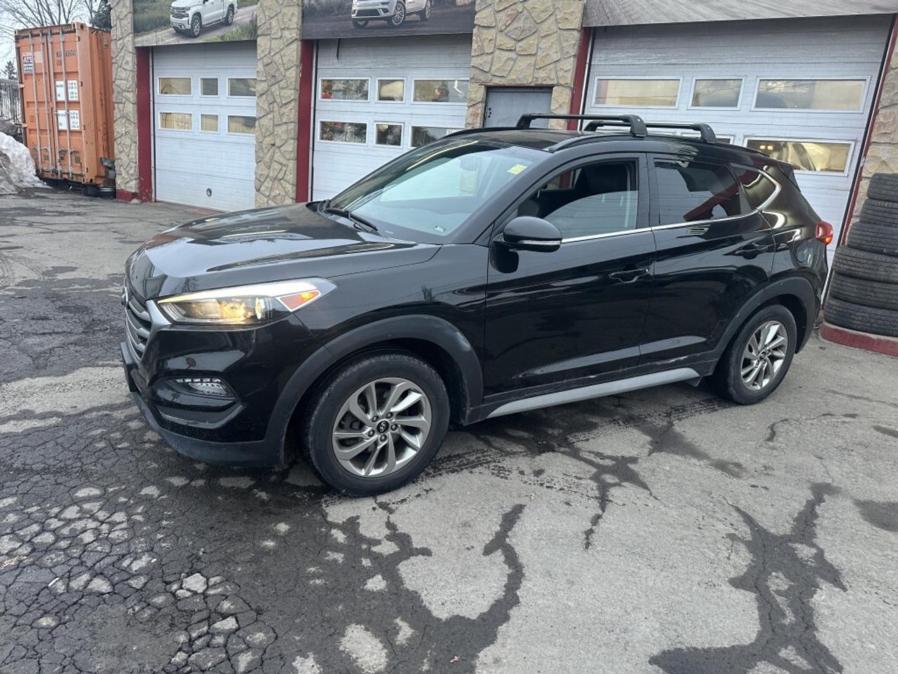 2018 Hyundai Tucson 2.0L Luxury AWD Photo