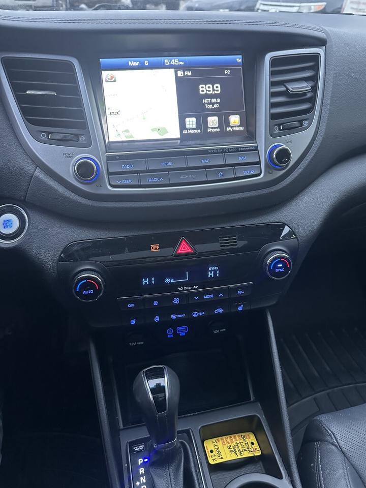 2018 Hyundai Tucson 2.0L Luxury AWD Photo