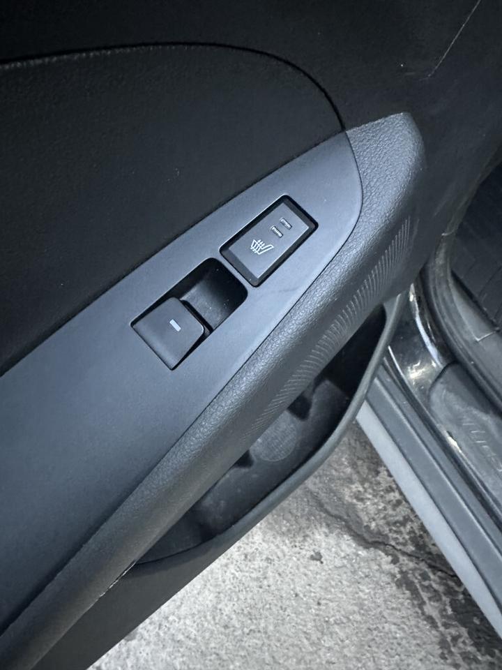 2018 Hyundai Tucson 2.0L Luxury AWD Photo