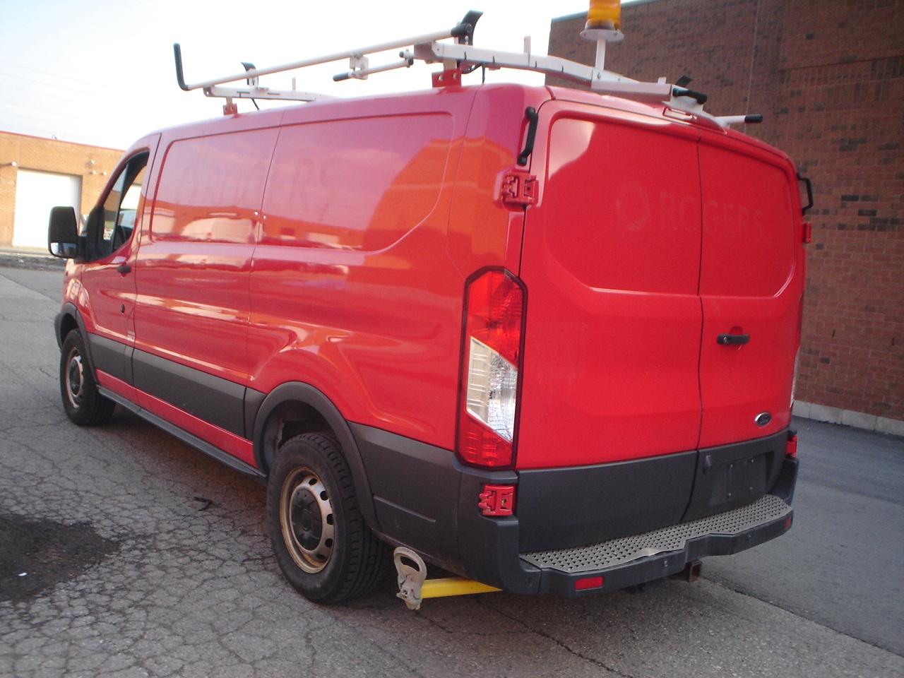 2018 Ford Transit Van T-250 130" Low Rf 9000 GVWR Swing-Out RH Dr Photo