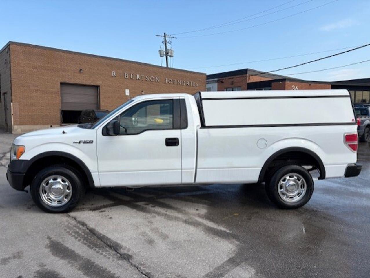 2011 Ford F-150 V6 ONLY 58,000KM-LONG BOX-LEER CAP-CAMERA-TOW PKG! Photo