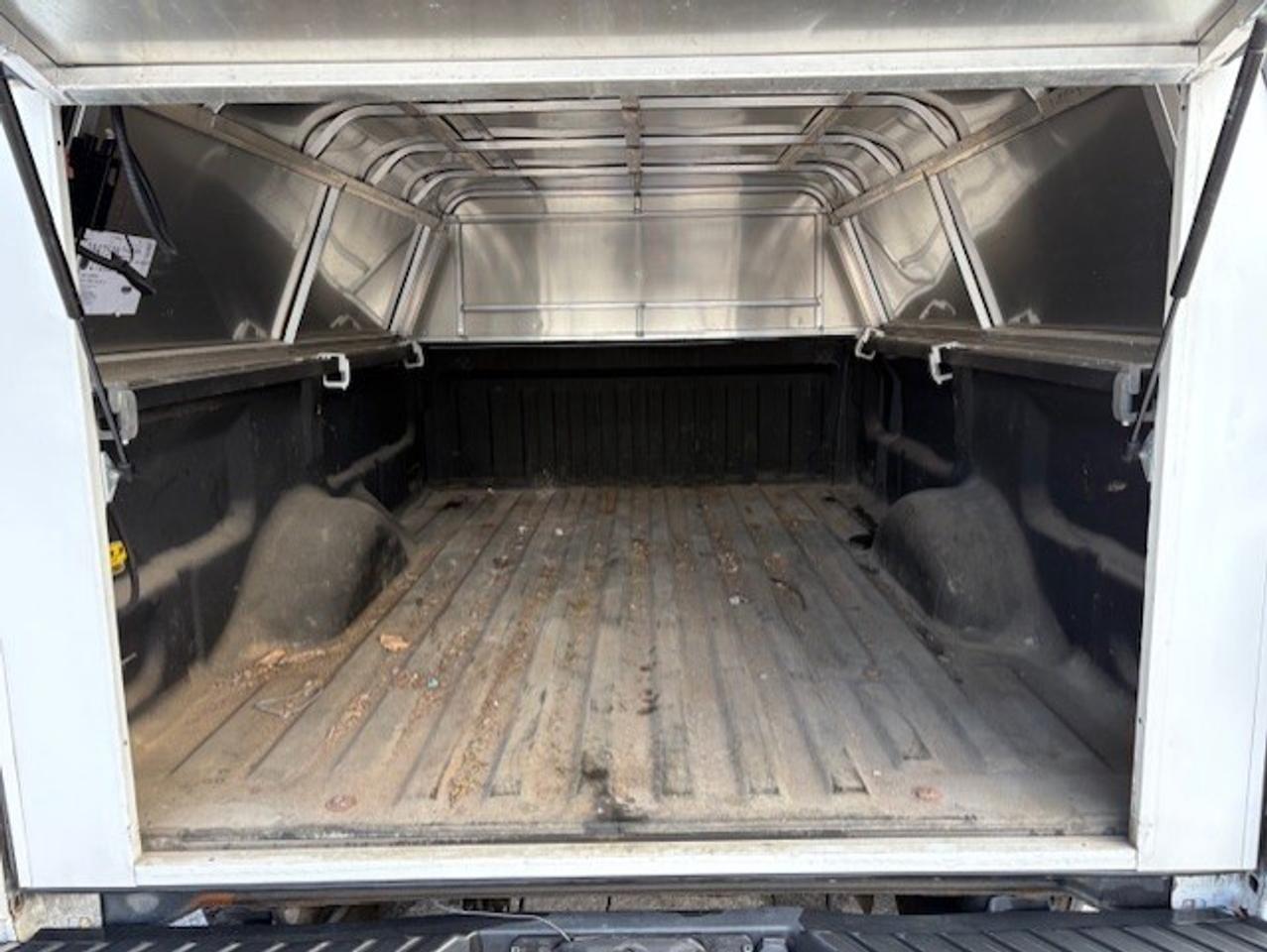 2011 Ford F-150 V6 ONLY 58,000KM-LONG BOX-LEER CAP-CAMERA-TOW PKG! Photo