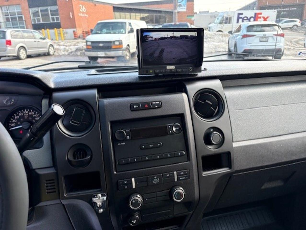 2011 Ford F-150 V6 ONLY 58,000KM-LONG BOX-LEER CAP-CAMERA-TOW PKG! Photo