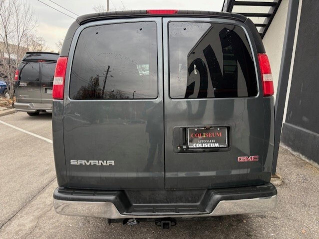 2017 GMC Savana Passenger LT 2500 12 PASSENGER-CAMERA-CERTIFIED-10 TO CHOOSE Photo