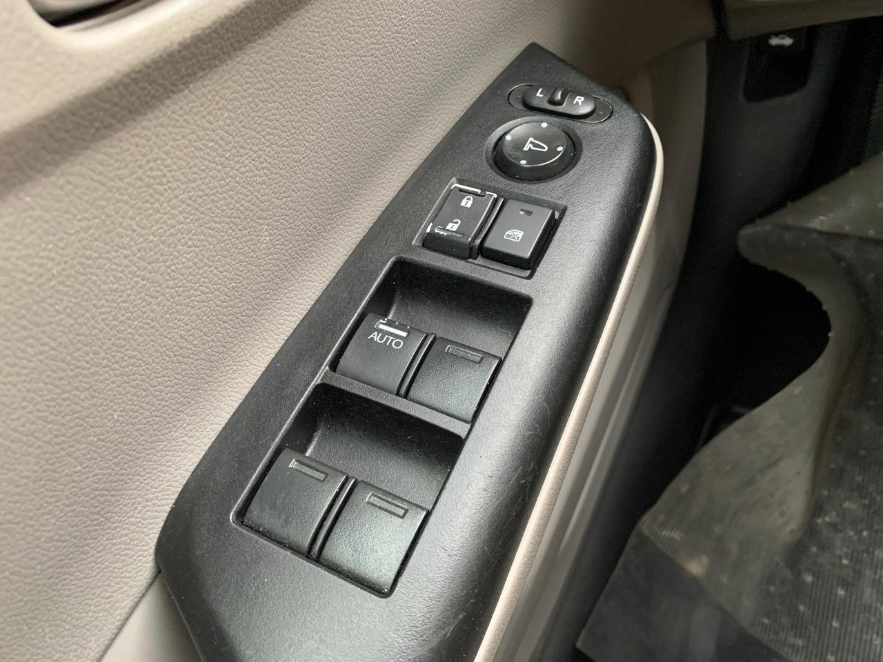 2015 Honda Civic Sedan 4dr Auto EX Photo