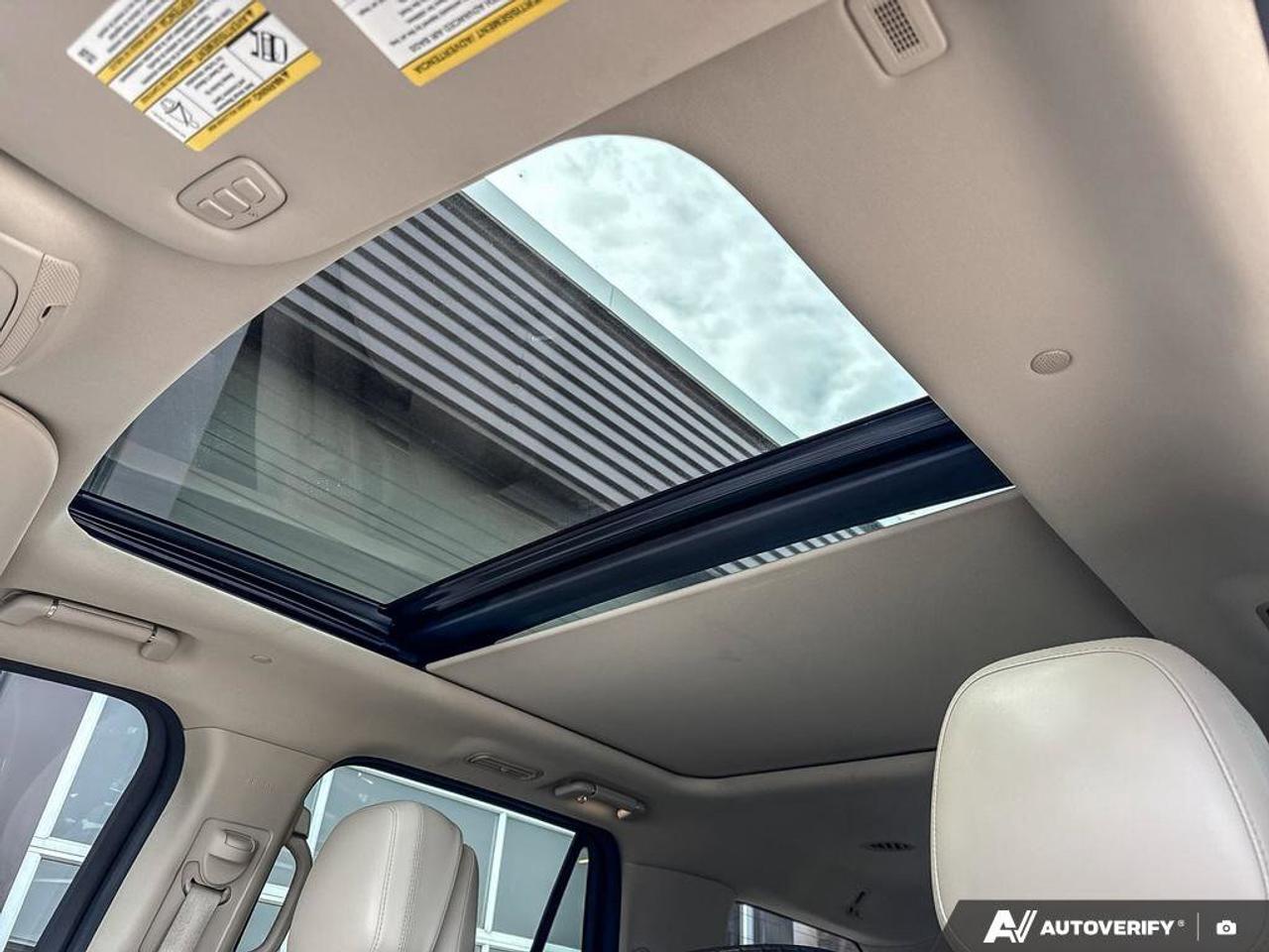 2020 Lincoln Navigator Reserve   MOONROOF   LEATHER   NAV Photo