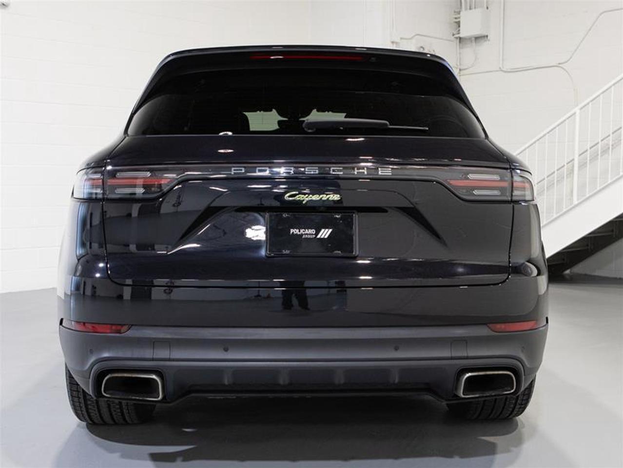 2022 Porsche Cayenne E-Hybrid Photo