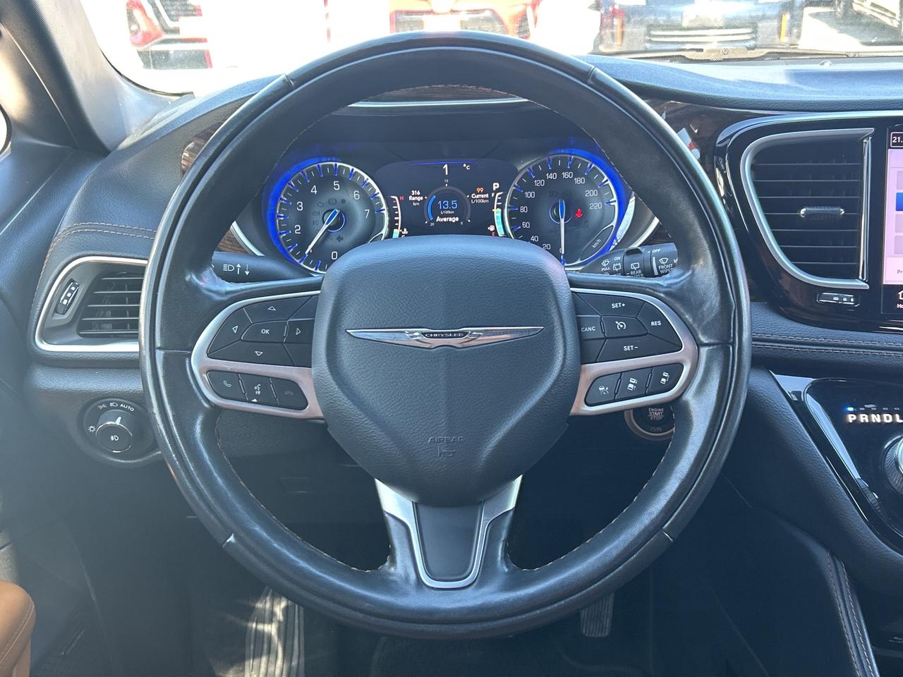 2022 Chrysler Pacifica PINNACLE, 7 PASS, CLEAN CARFAX, REMOTE START! Photo