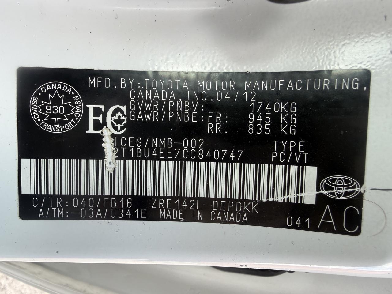 2012 Toyota Corolla 4dr Auto CE/ YES ONLY 67180 KMS !! COMES CERTIFIED Photo