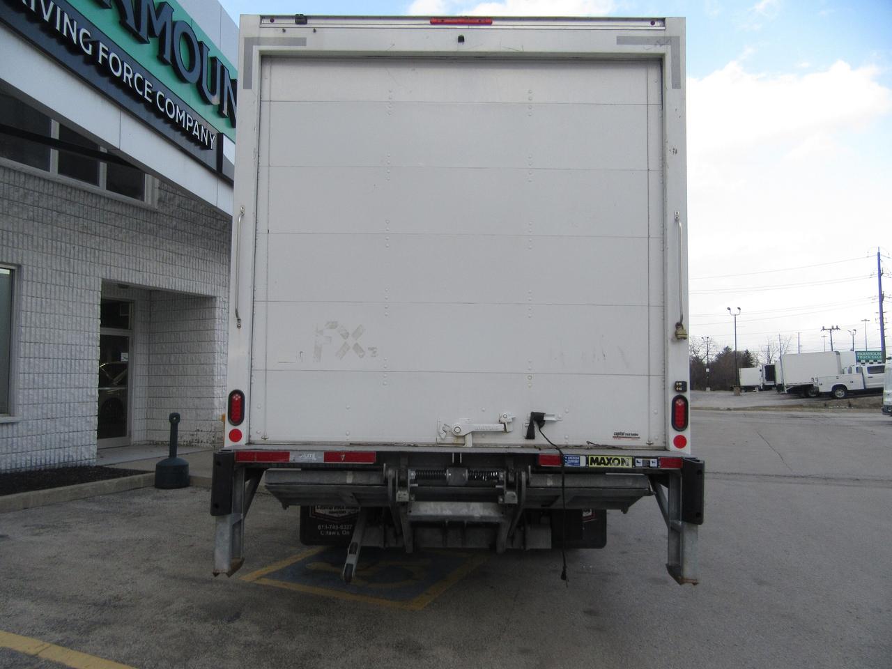 2023 International CV 515 DURAMAX DIESEL 20FT ALUMINUM BOX POWER LIFTGATE Photo3
