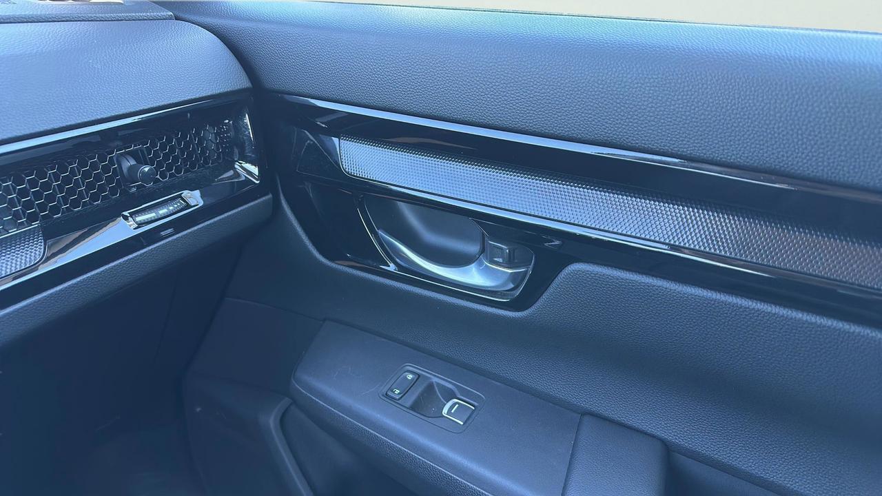 2023 Honda CR-V EX-L Photo