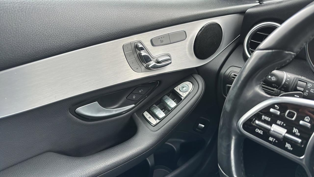 2022 Mercedes-Benz GLC 4MATIC® Photo