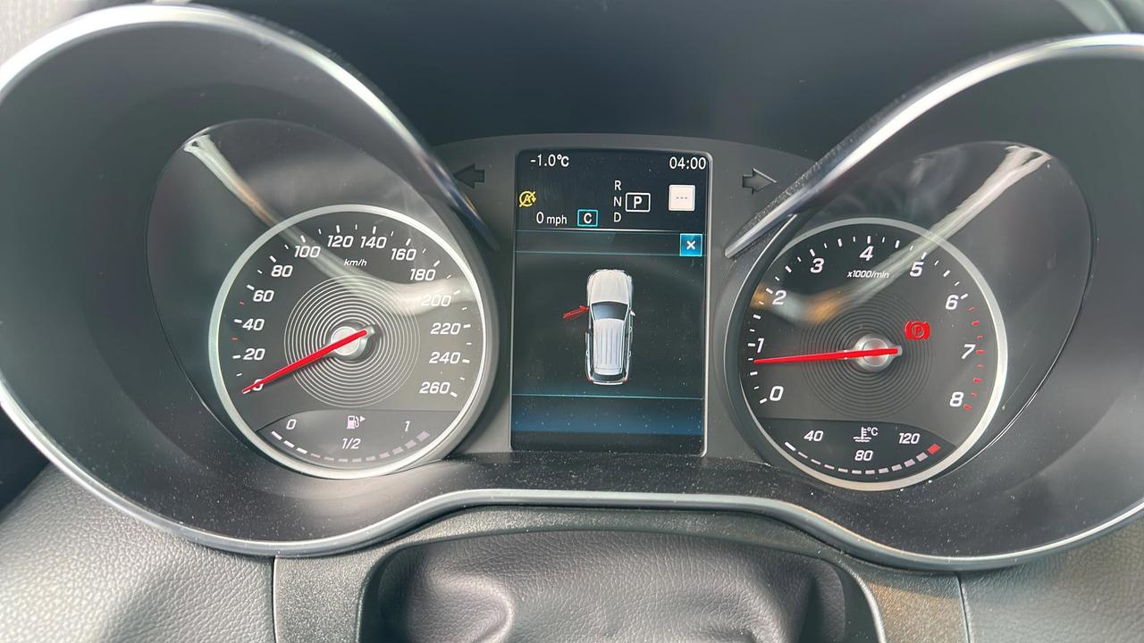 2022 Mercedes-Benz GLC 4MATIC® Photo