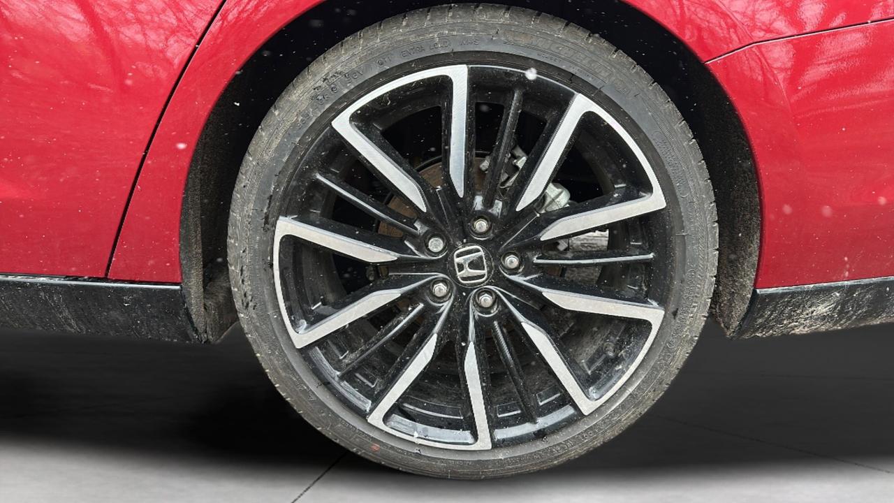 2025 Honda Accord Hybrid TOURING Photo