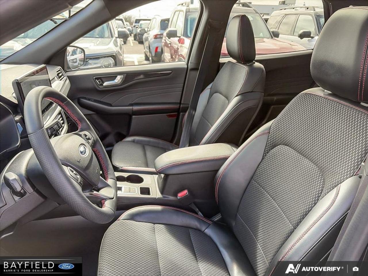 2023 Ford Escape ST-Line Select Photo