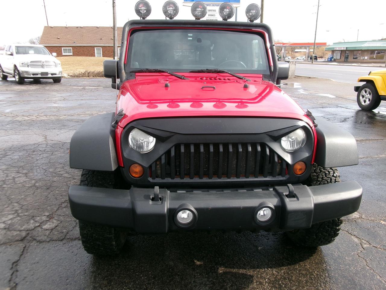 2011 Jeep Wrangler Sport  "Very Very Nice Jeep" Photo5