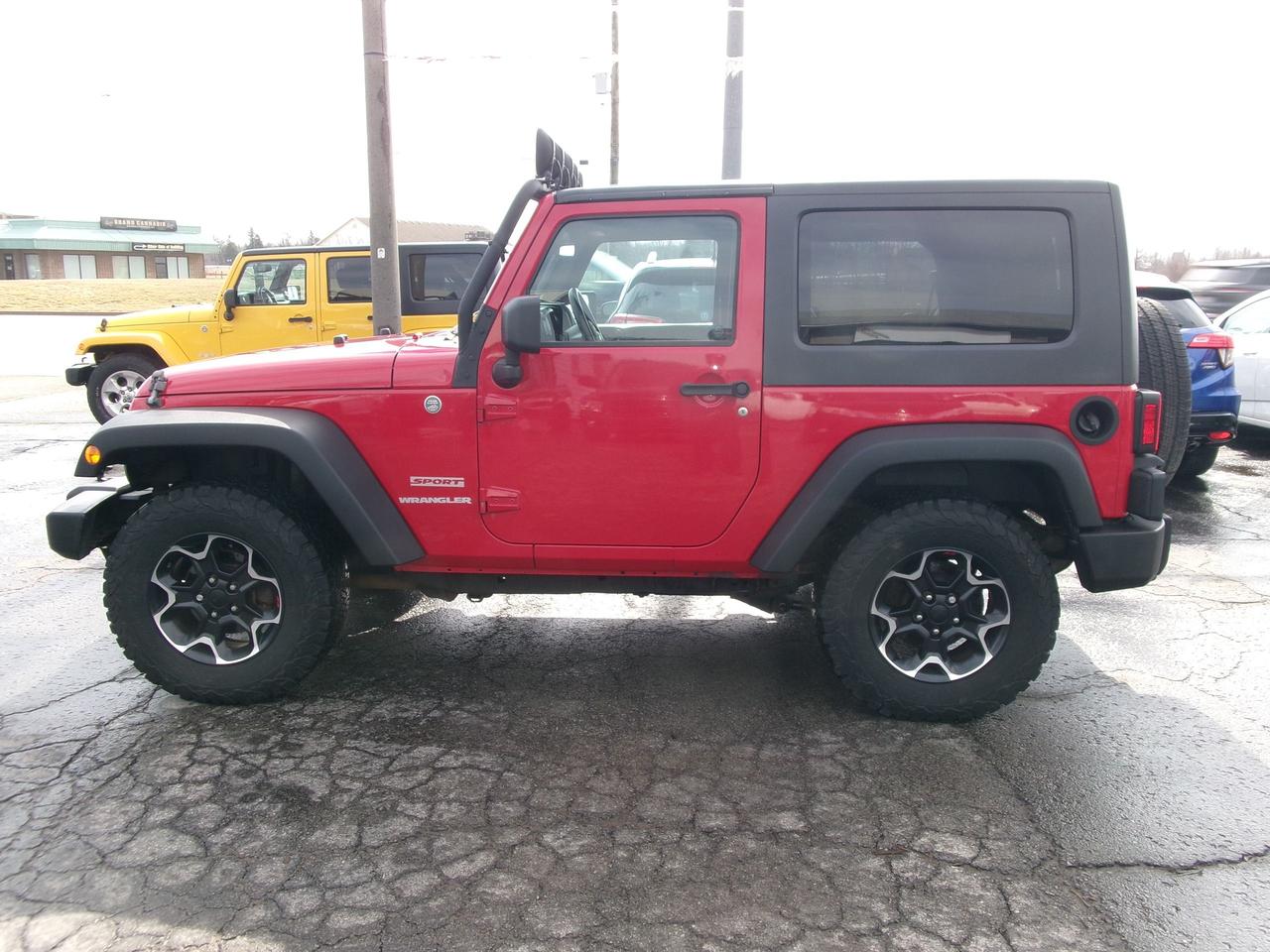 2011 Jeep Wrangler Sport  "Very Very Nice Jeep" Photo3