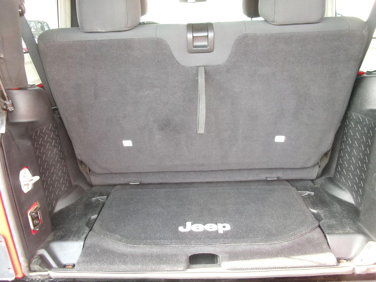 2011 Jeep Wrangler Sport  "Very Very Nice Jeep" Photo4