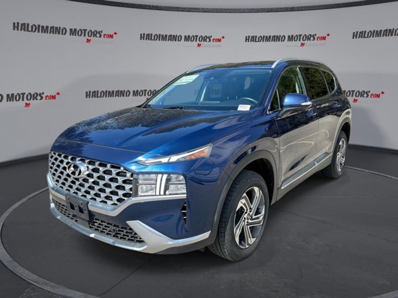 2022 Hyundai Santa Fe Preferred AWD | Heated Steering | No accidents Photo