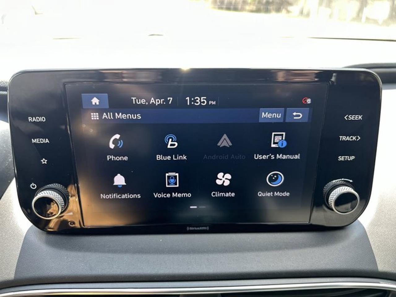 2022 Hyundai Santa Fe Preferred AWD | Heated Steering | No accidents Photo