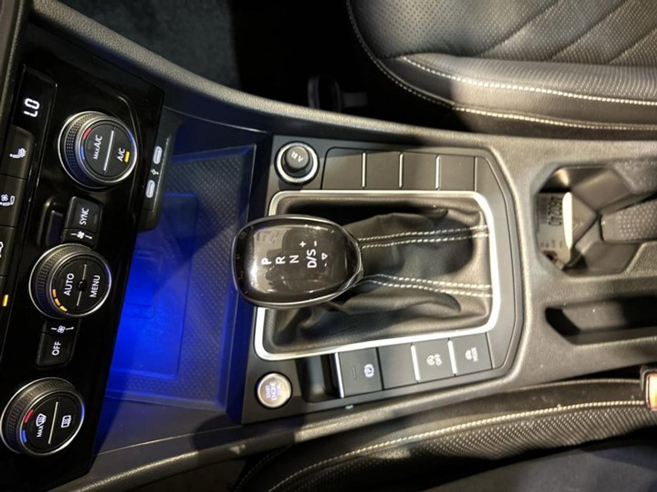 2023 Volkswagen Jetta Highline | Ventilated Seats | Leather Seats | One owner Photo