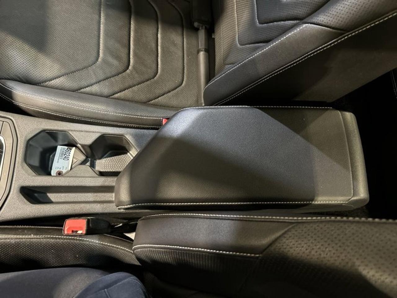 2023 Volkswagen Jetta Highline | Ventilated Seats | Leather Seats | One owner Photo