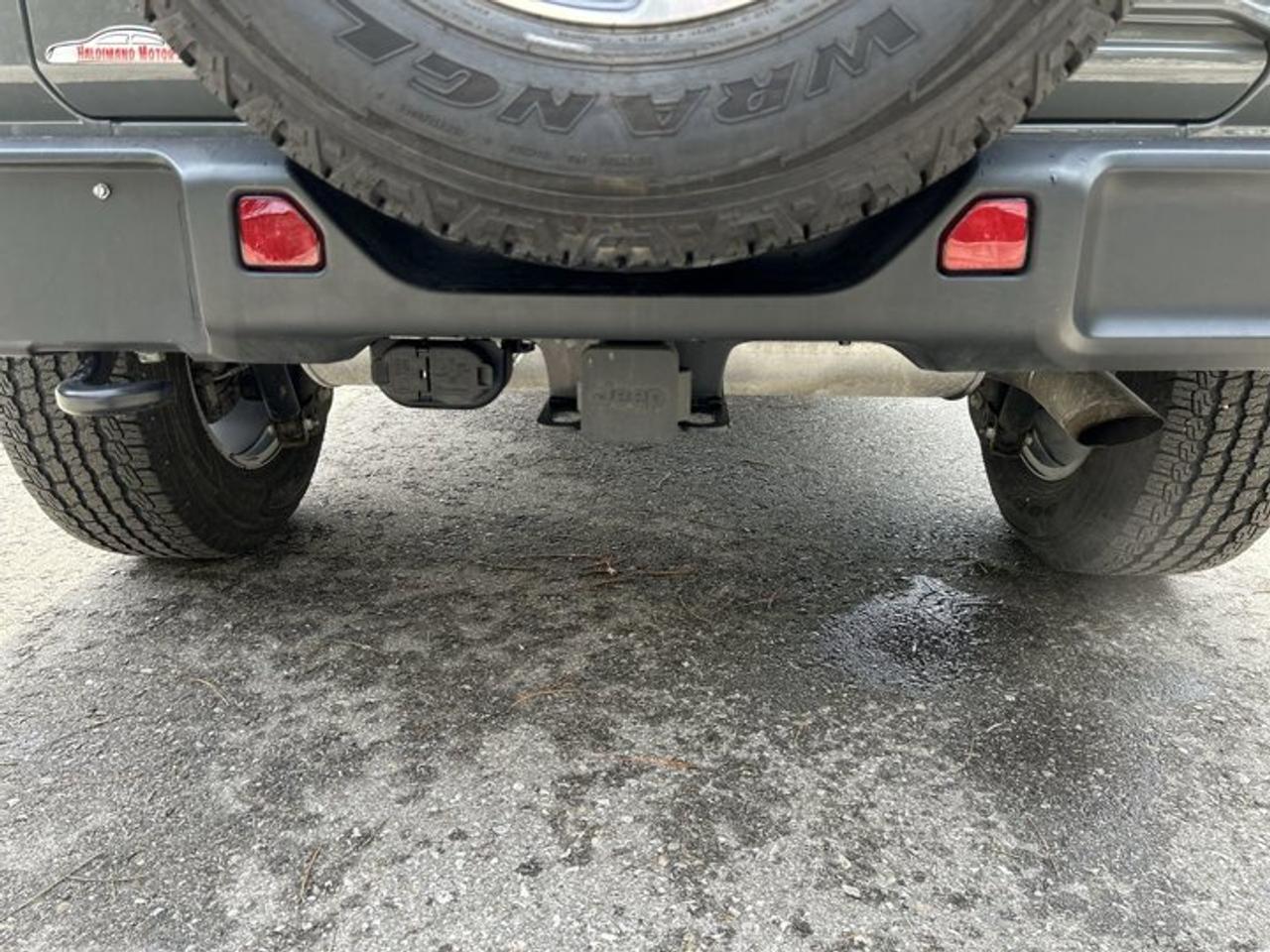 2023 Jeep Wrangler Sahara 4x4 | One owner | No accidents Photo