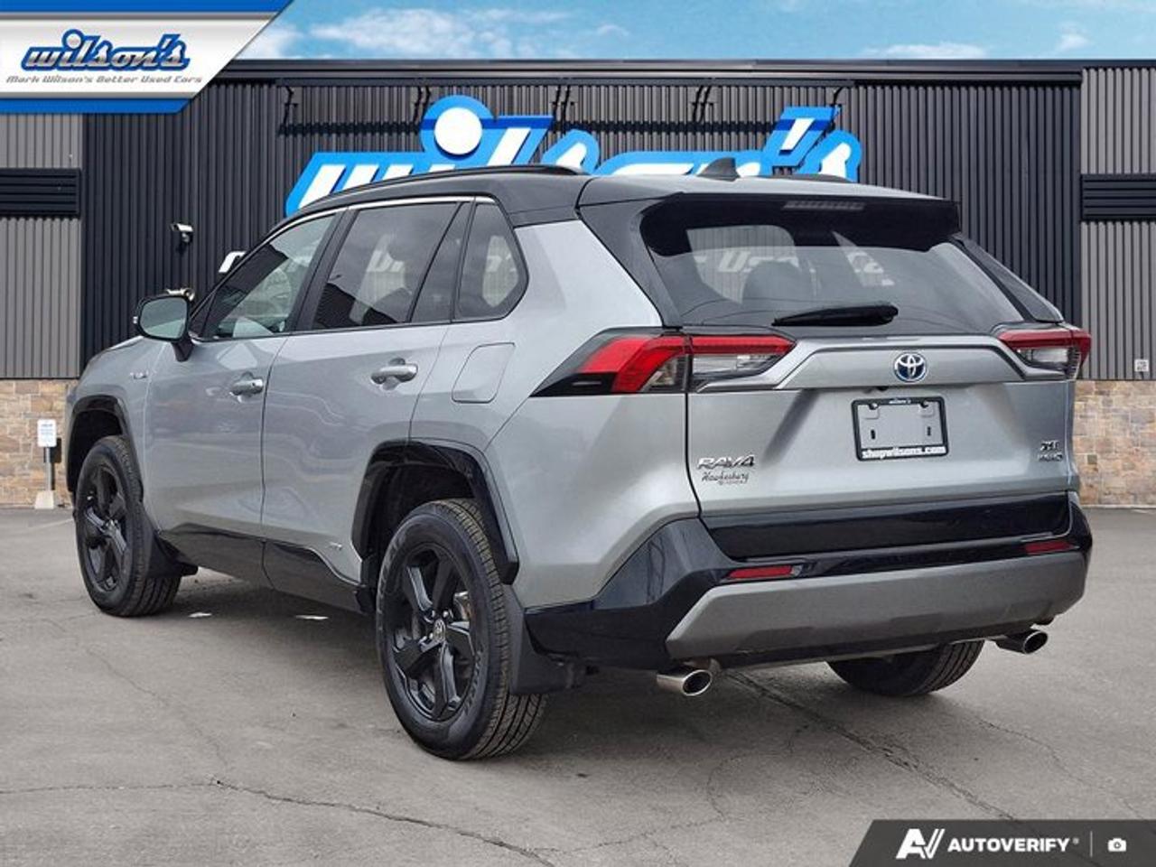2021 Toyota RAV4 Hybrid XSE AWD | Sunroof | Leather | Radar Cruise | Heated Wheel + Seats | Power Seat | and More ! Photo2