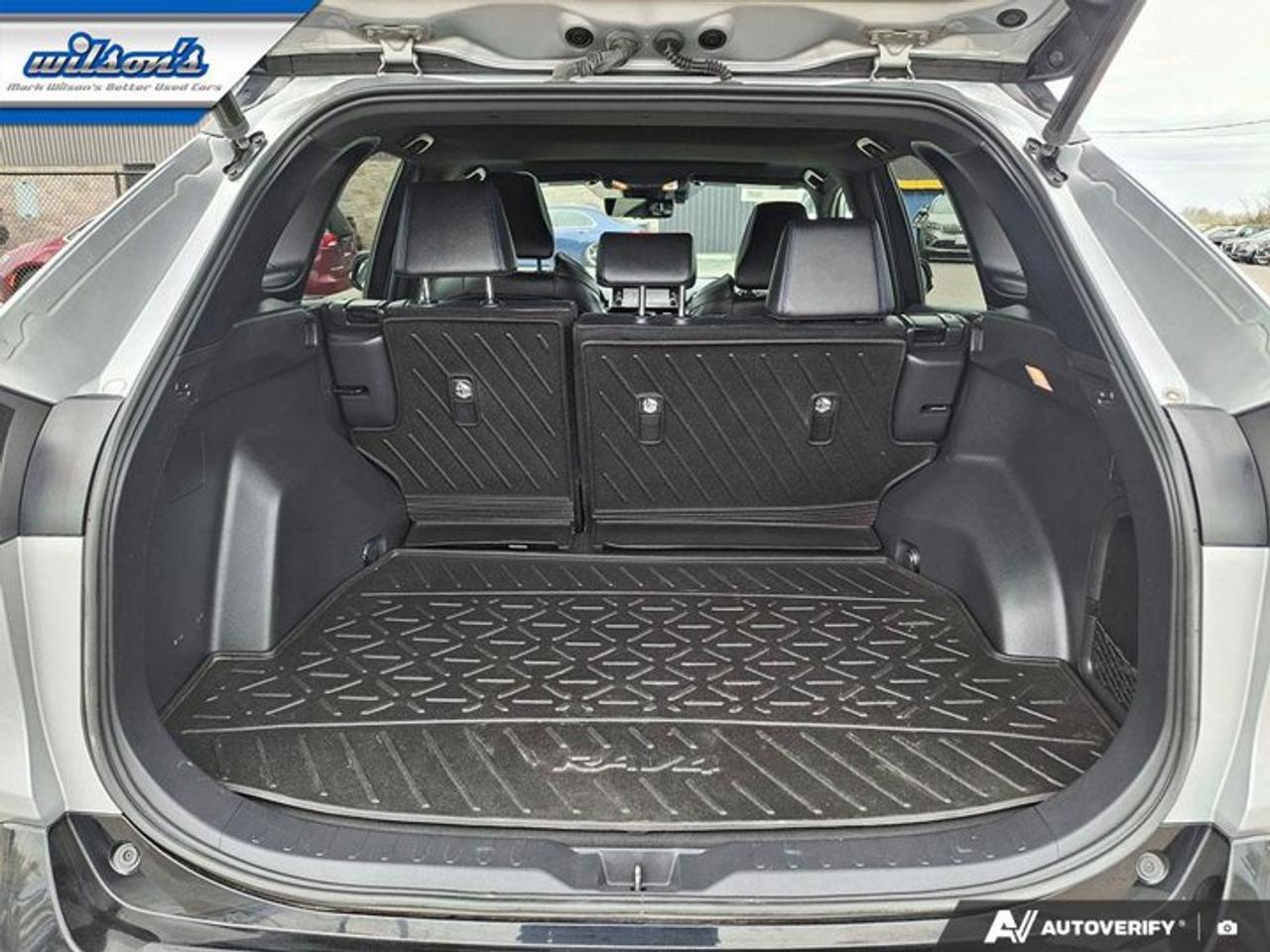2021 Toyota RAV4 Hybrid XSE AWD | Sunroof | Leather | Radar Cruise | Heated Wheel + Seats | Power Seat | and More ! Photo