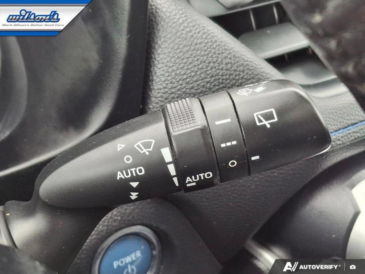 2021 Toyota RAV4 Hybrid XSE AWD | Sunroof | Leather | Radar Cruise | Heated Wheel + Seats | Power Seat | and More ! Photo