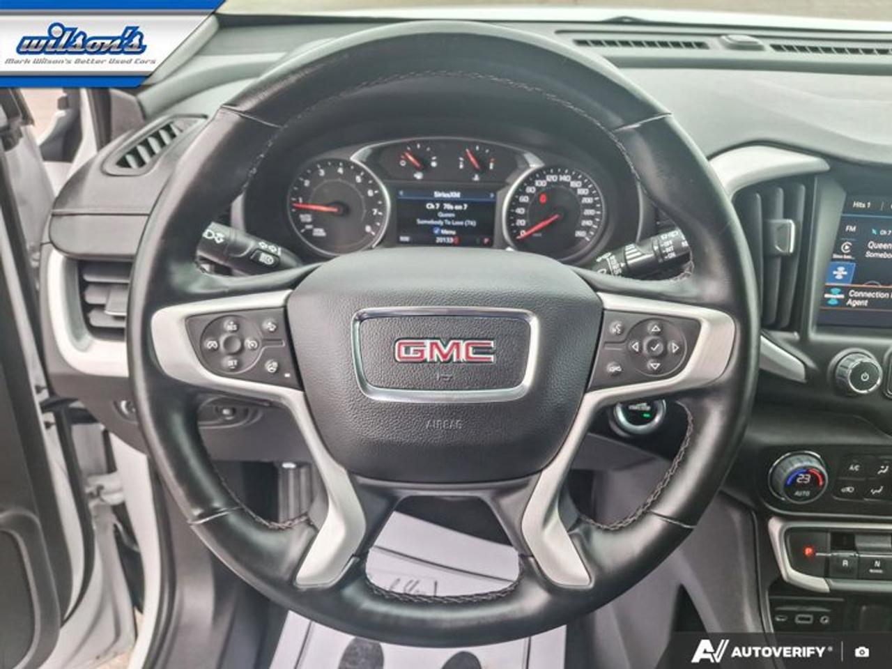 2024 GMC Terrain SLT AWD | Leather | Heated Wheel + Seats | Remote Start | CarPlay + Android | and More ! Photo