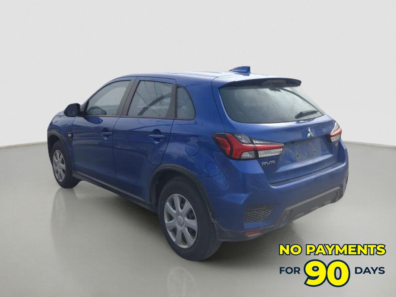 2022 Mitsubishi RVR 2.4L SE AWC - CVT Photo2