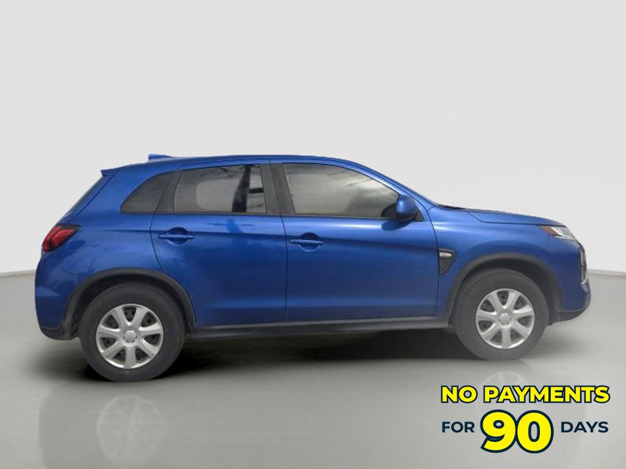 2022 Mitsubishi RVR 2.4L SE AWC - CVT Photo