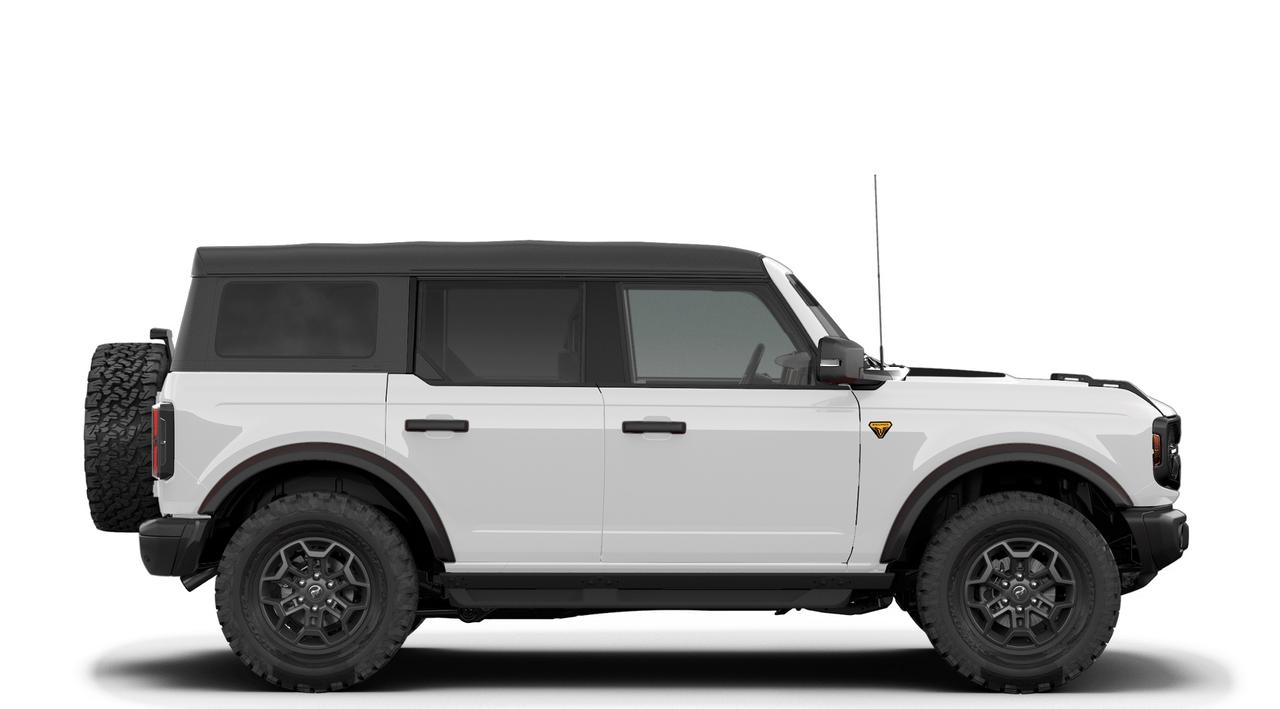 2026 Ford Bronco Badlands Photo4