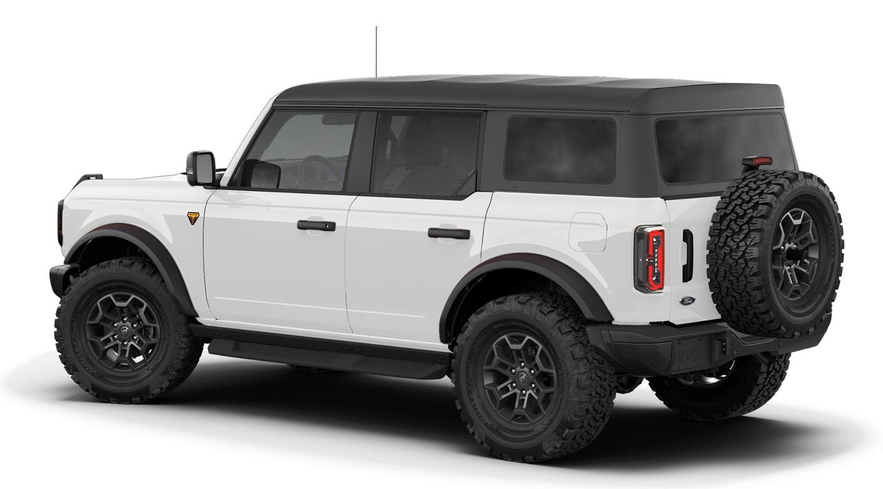 2026 Ford Bronco Badlands Photo1