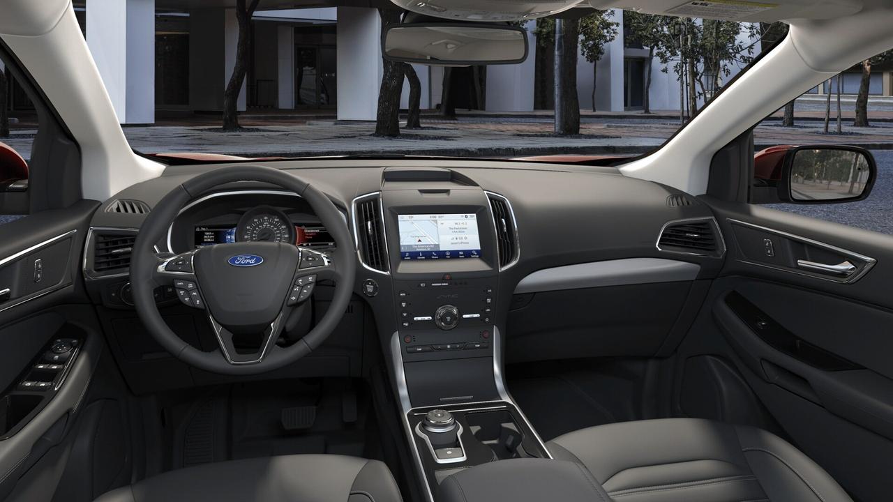 2020 Ford Edge SEL Photo